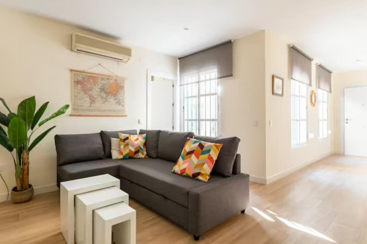 Appartement Azahar Metropol Parasol, Parking Gratis Coches Medianos *