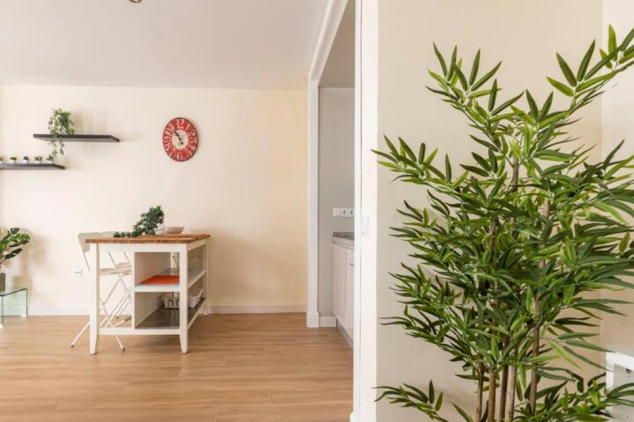 Appartement Azahar Metropol Parasol, Parking Gratis Coches Medianos Séville