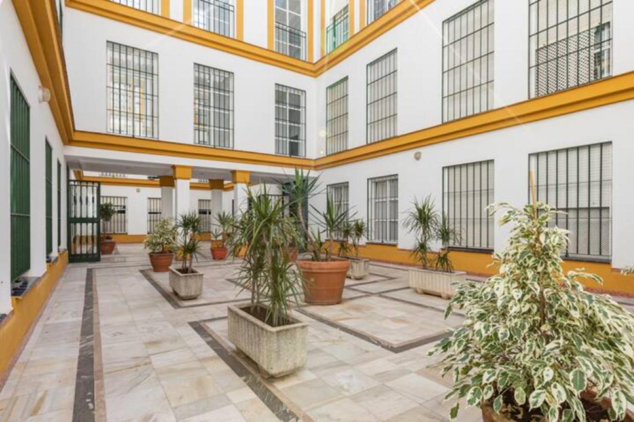 Appartement Azahar Metropol Parasol, Parking Gratis Coches Medianos *