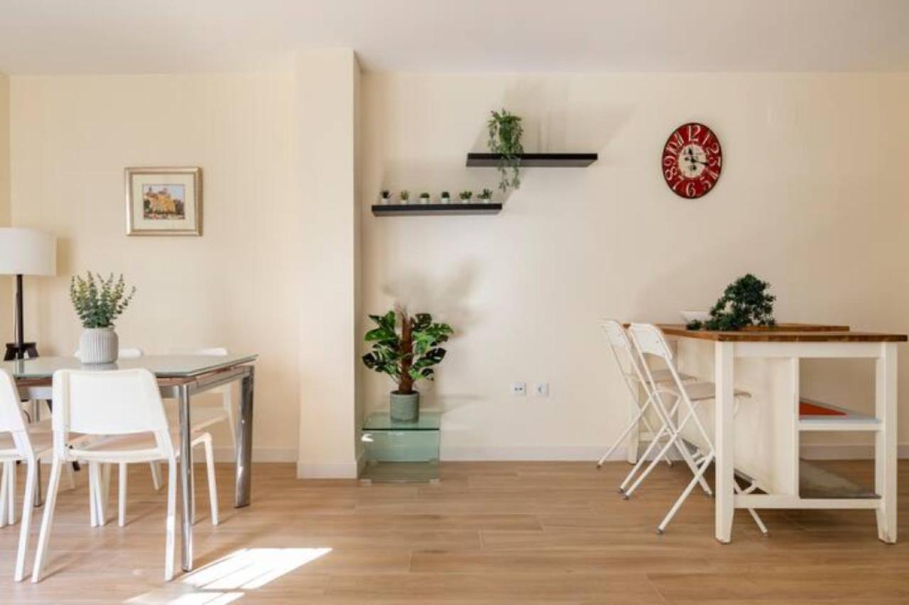Appartement Azahar Metropol Parasol, Parking Gratis Coches Medianos *